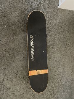 Seal Element Skateboard