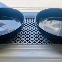 Dinnerware Plates - set of 2