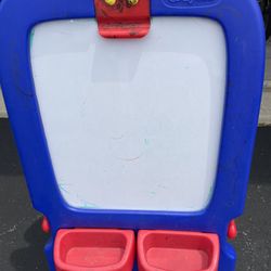 Easel And Chalkboard Fun!