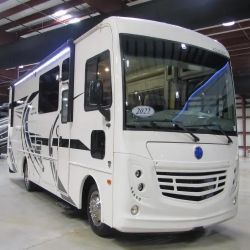 Holiday Rambler “like New” Class A (only 18k Miles)