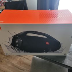 JBL BOOMBOX 2 BRAND NEW FACTORY SEALED 