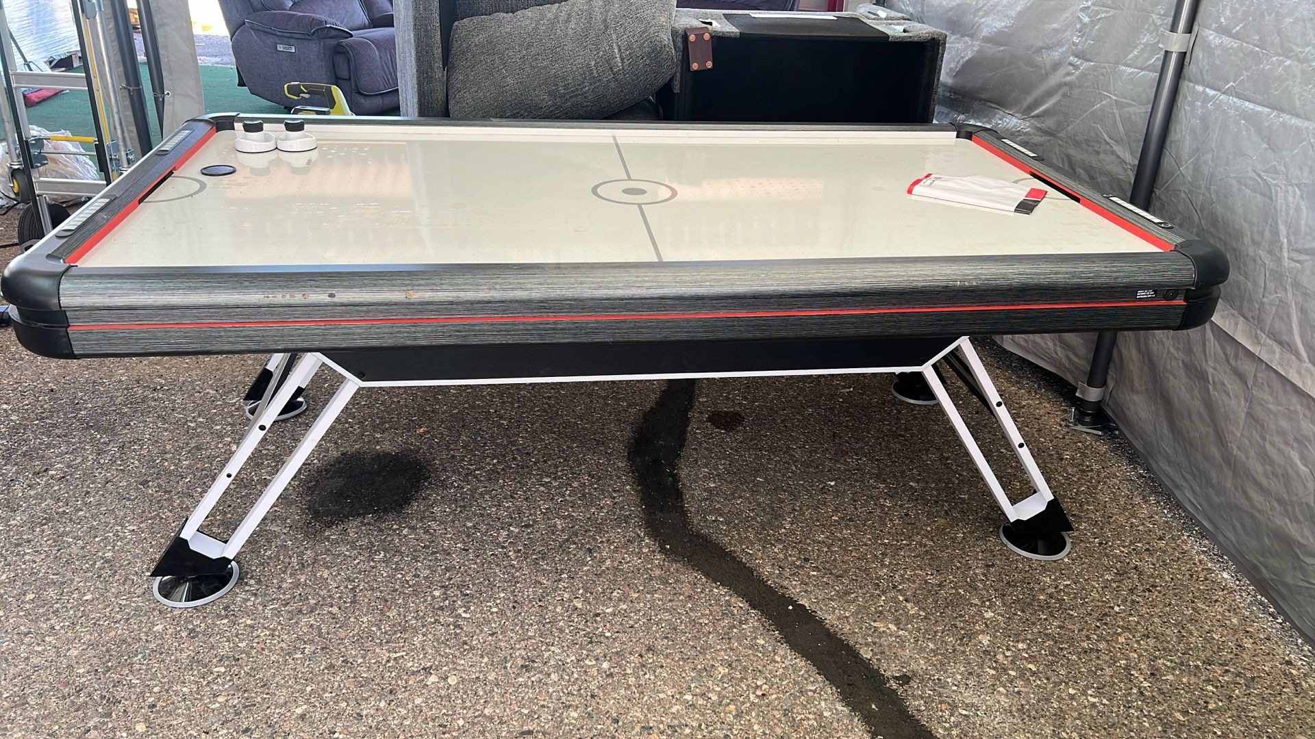 Air Hockey Table