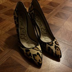 Leopard heels