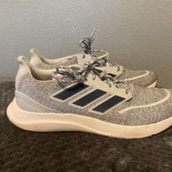 Adidas Men’s Size 11 Sneaker 