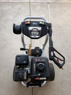Simpson 3700 PSI Pressure Washer – Excellent Condition