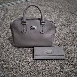 MICHAEL KORS purse/ crossbody