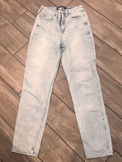 Hollister