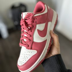 Nike Archeo Pink 