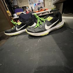 Nike Size 8 Mens