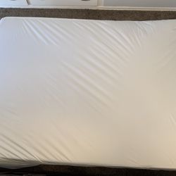Casper Full Mattress + 2” Cooling Gel Topper – Like New