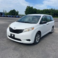 2017 Toyota Sienna