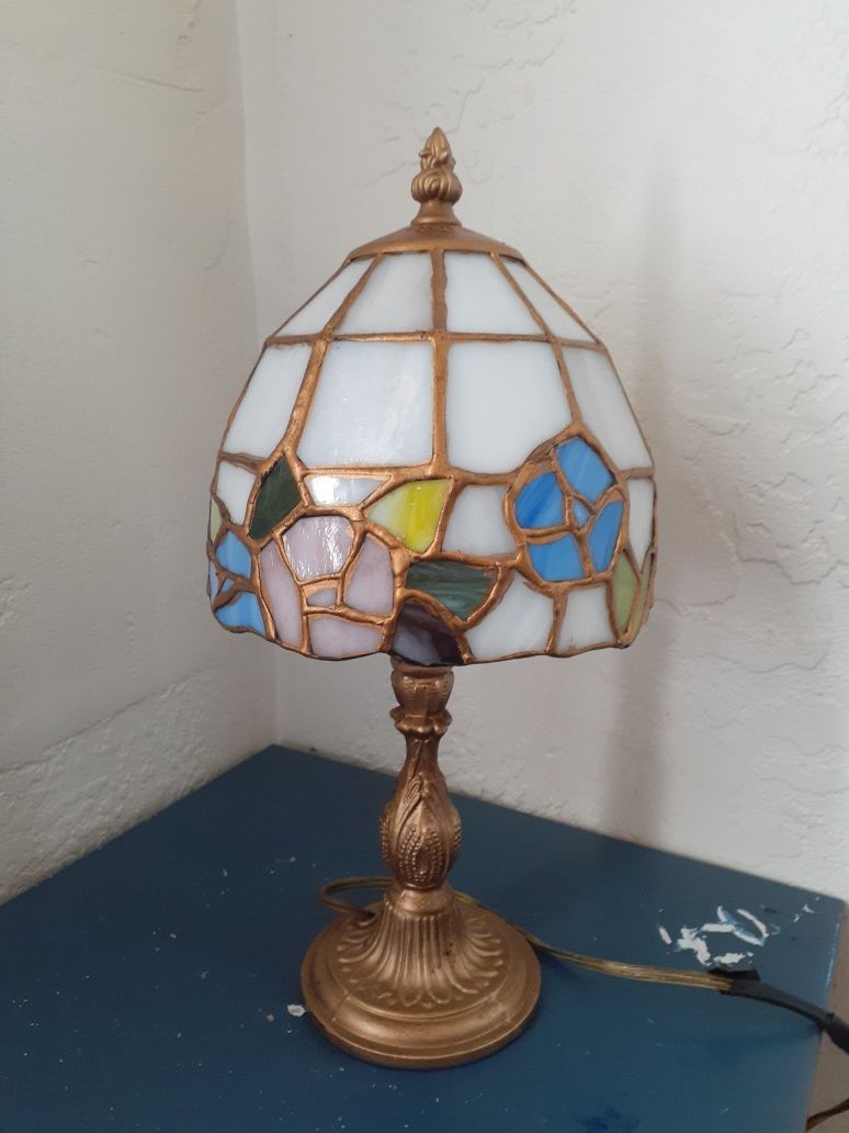 Lamp stained glass