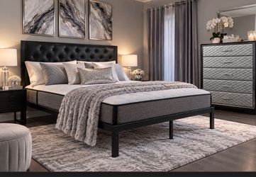 🌟Free delivery! Brand New Black Queen Size Platform Bedframe + Chest