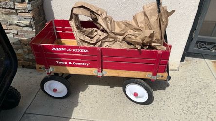 Radio Flyer Wagon
