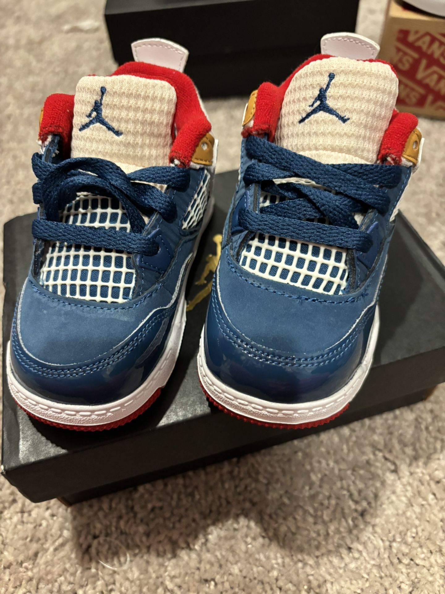 Jordan Retro 4
