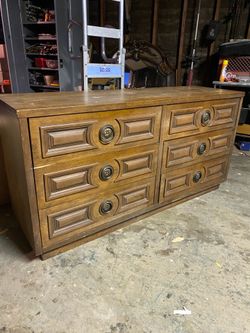 Vintage dresser