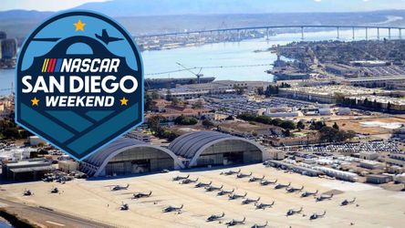 2 SUNDAY VIP HANGAR CLUB SEC G (Complimentary Drink and Food) Tickets NASCAR San Diego Cup Series Race