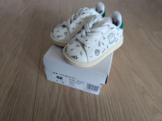 Adidas Stan Smith André Saraiva Toddler Shoe size 4