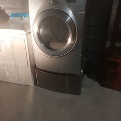 Nice New Gas Dryer $25 Delivery Milwaukee!?