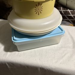 vintage tupperware great conditions 