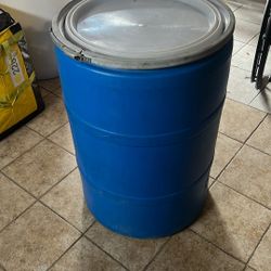 55 Gallon Blue Barrel Clean 