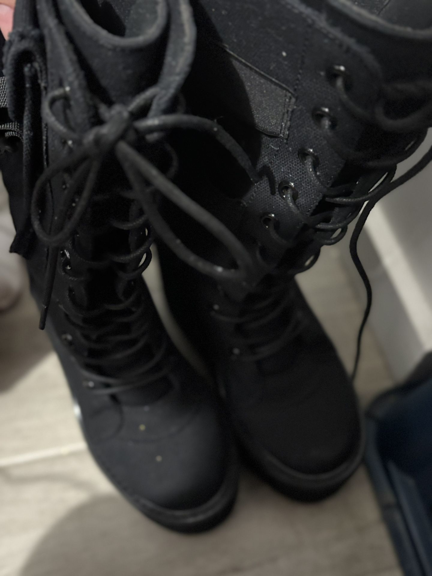 Rave Wonderland Boots 