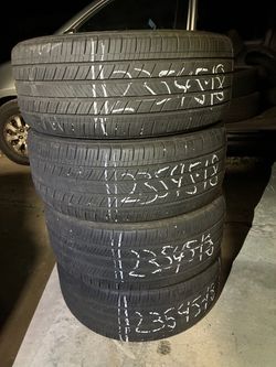 235/45/18 a set of Michelin energy all season