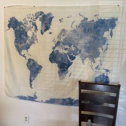 Table Cloths / Wall Decorations 