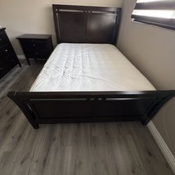 Bedroom Set 