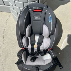 Graco Extend2Fit 3-in-1 Car Seat, Grey Booster Car Seat Convertible