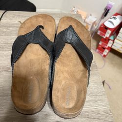 Size 12 : Brown Black Old Navy Flip Flop Sandals