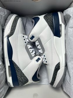 Jordan 3 Midnight Navy sz 10.5