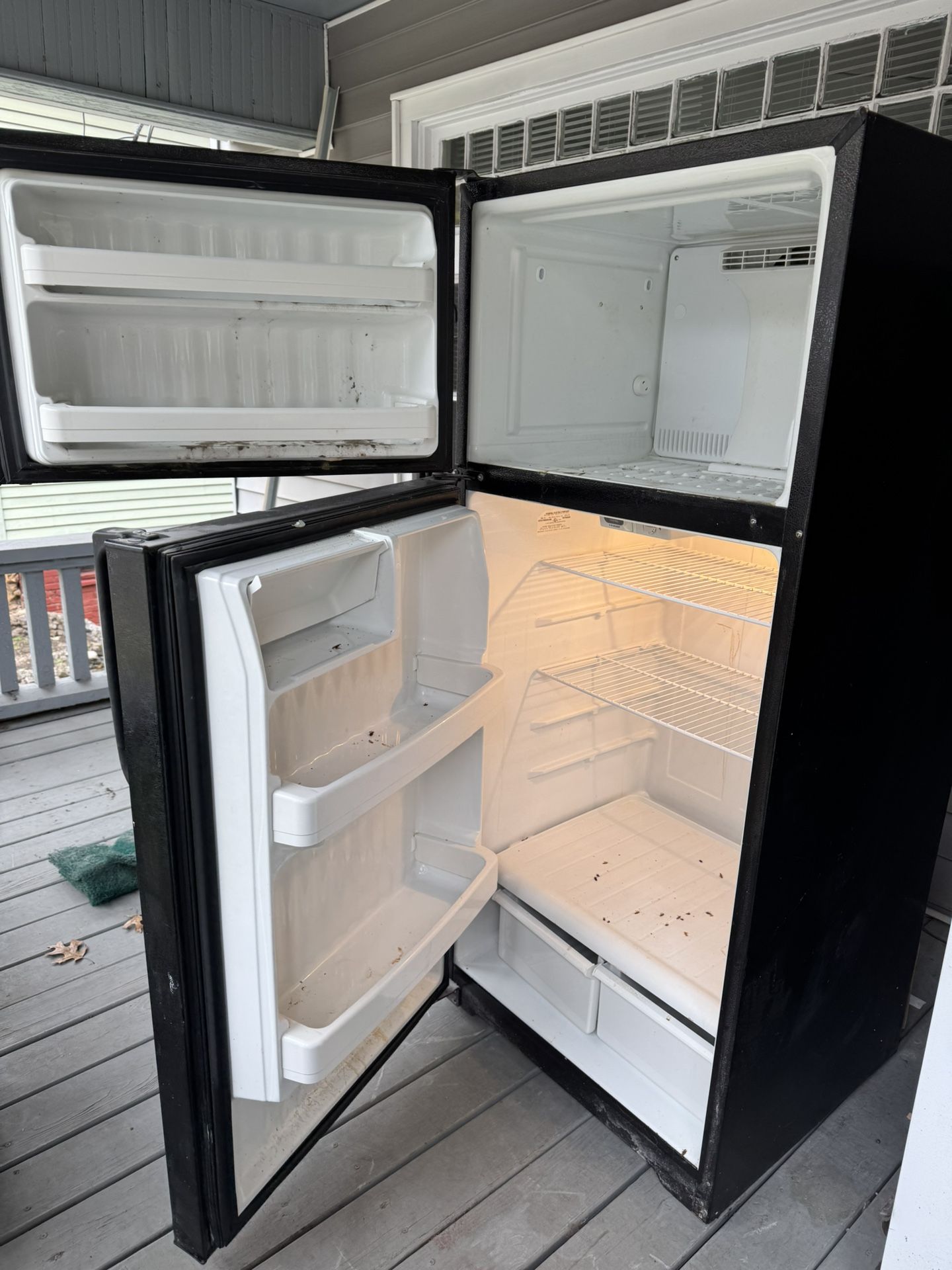 GE Black Fridge