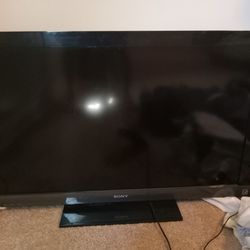Sony 40" LCD Flat Screen With Antenna 