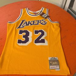 (New) Los Angeles Lakers 1984 Swingman Edition Jersey