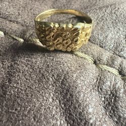 10k Nugget Ring