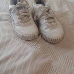 Girls Puma