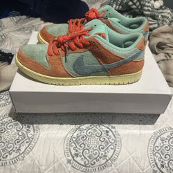 Nike Dunks