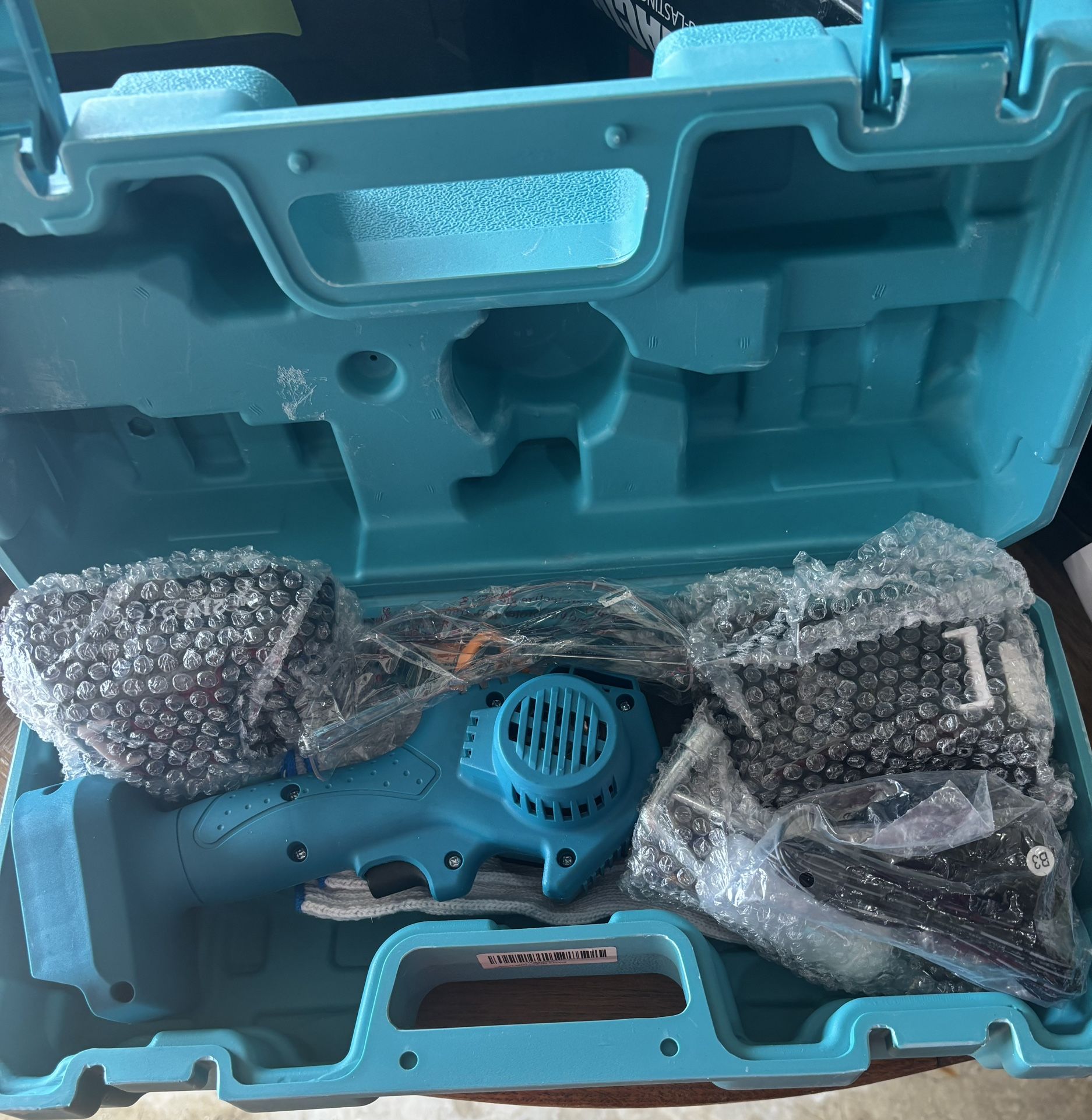 Cordless Mini Chainsaw