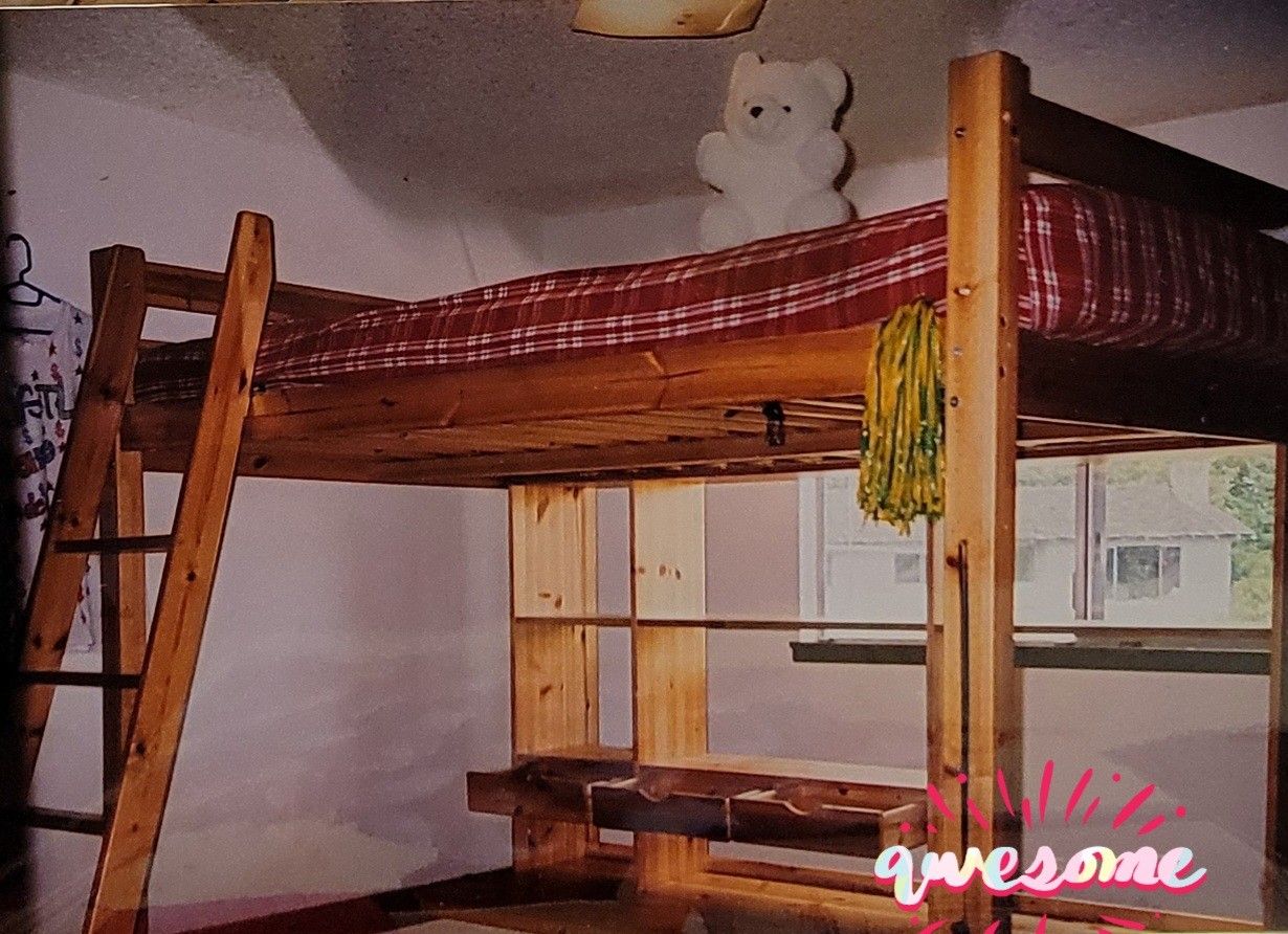 FREE Bunk Bed With Built-in Study Desk