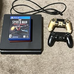 PS4 Slim