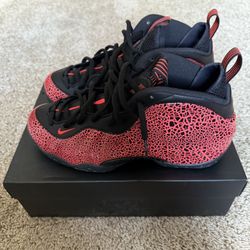 Nike Foamposite One Cracked Lava