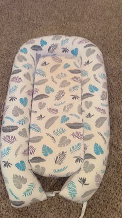 Baby launger pillow