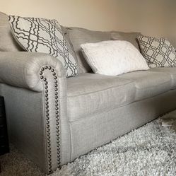 Couch With Full Size Pull Out Bed (delivery Available)