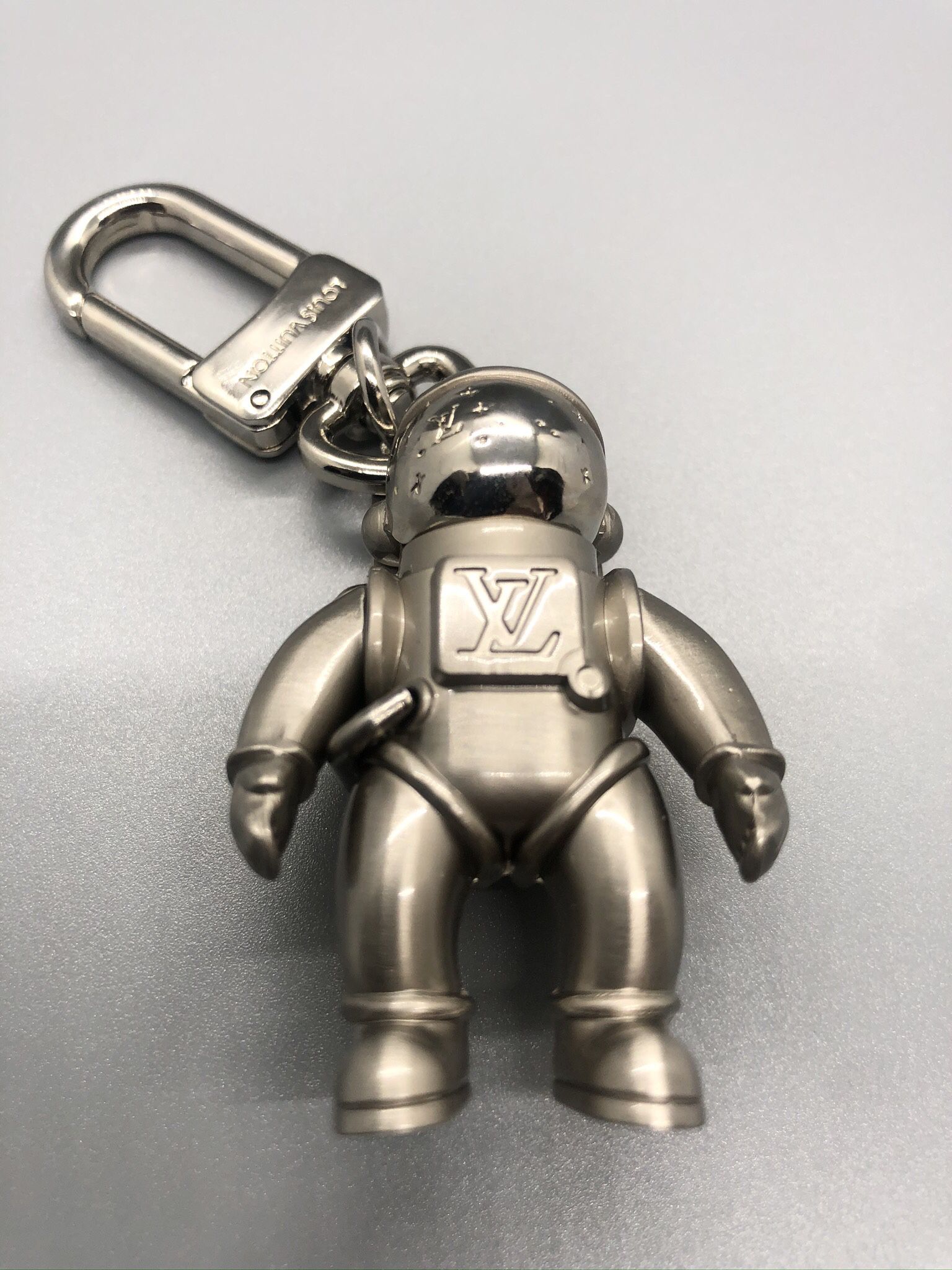 Louis Vuitton Astronaut (steel) for Sale in San Jose, CA - OfferUp