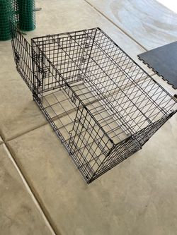 Dog crate