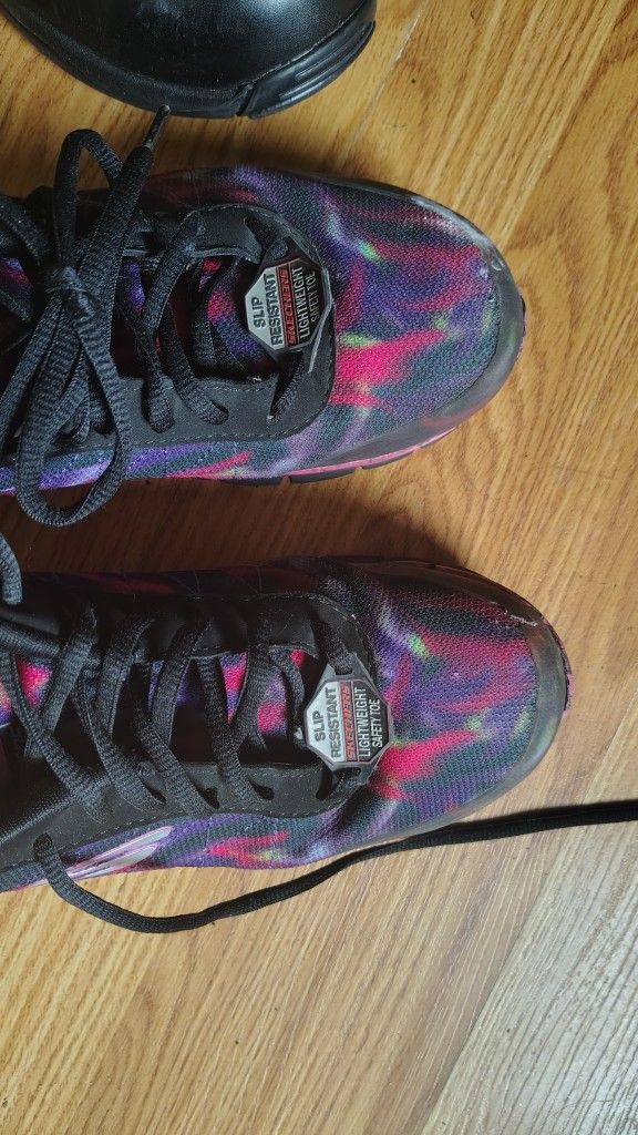 Women's Steel Toe Skechers