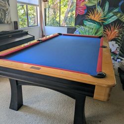 MODERN POOL TABLE 8ft on Great Condition!! 3 Options available 