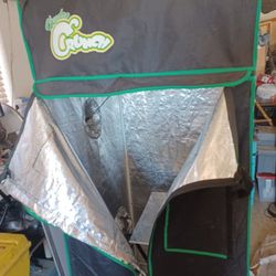  Hydro Crunch Grow Tent 