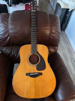 Yamaha FG5 solid mahogany and spruce Made in Japan
